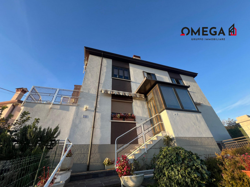 Immagine 21 di Appartamento in vendita  in via Dante Vaglieri 10 a Trieste