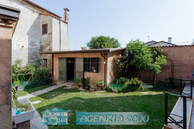 Immagine 38 di Casa bifamiliare in vendita  in via olmo 67 a Tribano