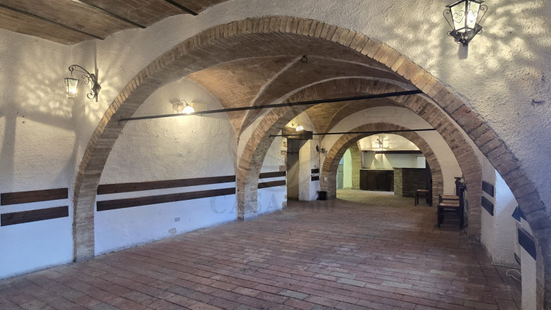 Immagine 2 di Attività commerciale in vendita  in VICO DEL SACRAMENTO, 2 a Stroncone