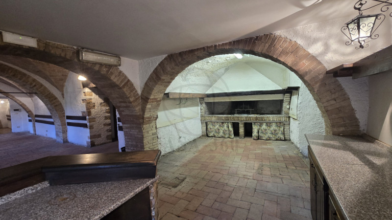 Immagine 5 di Attività commerciale in vendita  in VICO DEL SACRAMENTO, 2 a Stroncone