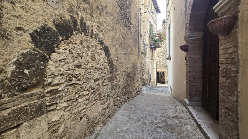 Immagine 14 di Attività commerciale in vendita  in VICO DEL SACRAMENTO, 2 a Stroncone