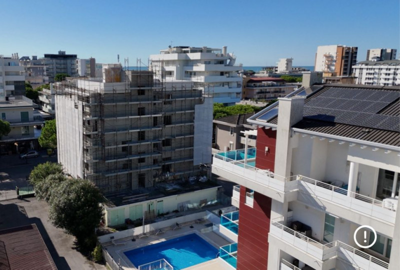 Immagine 1 di Attico in vendita  in Piazza Brescia a Jesolo