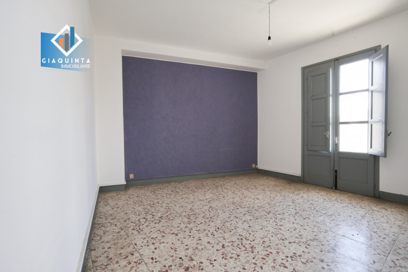 Immagine 8 di Appartamento in vendita  in Via Amedeo Duca d'Aosta a Palagonia