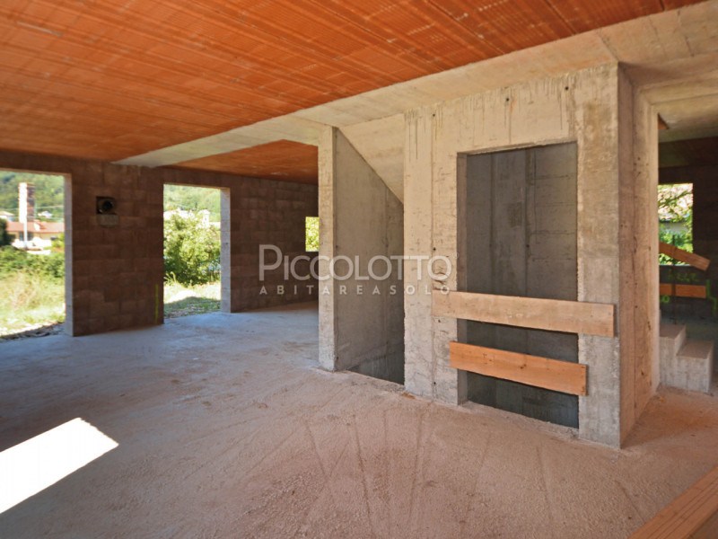 Immagine 5 di Appartamento in vendita  in Via Cannaregio a Castelcucco