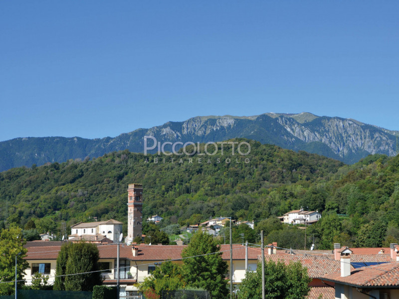 Immagine 6 di Appartamento in vendita  in Via Cannaregio a Castelcucco