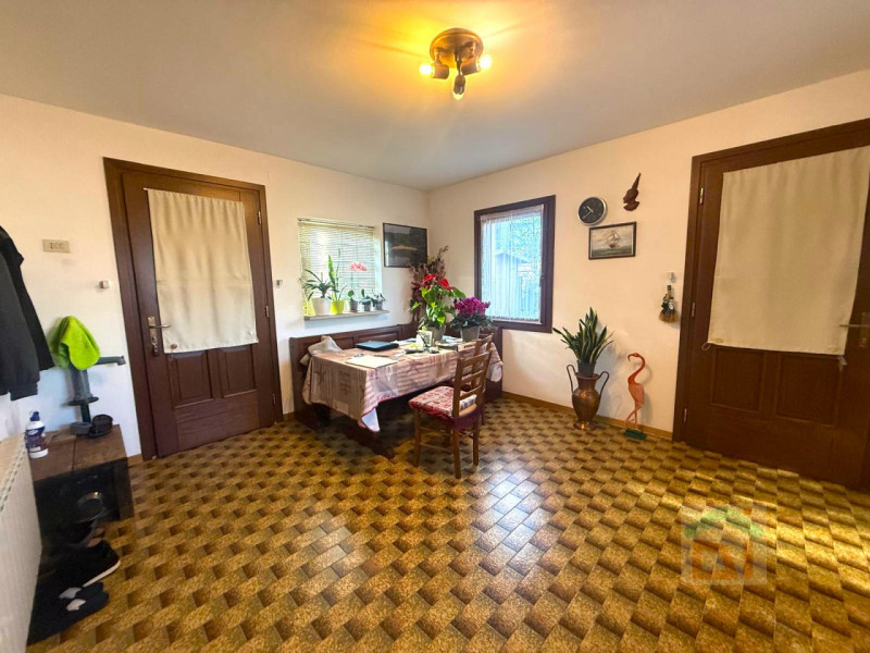 Immagine 4 di Casa indipendente in vendita  in via Latisana 61 a Castions Di Strada