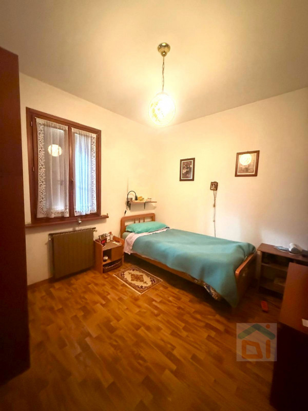 Immagine 10 di Casa indipendente in vendita  in via Latisana 61 a Castions Di Strada