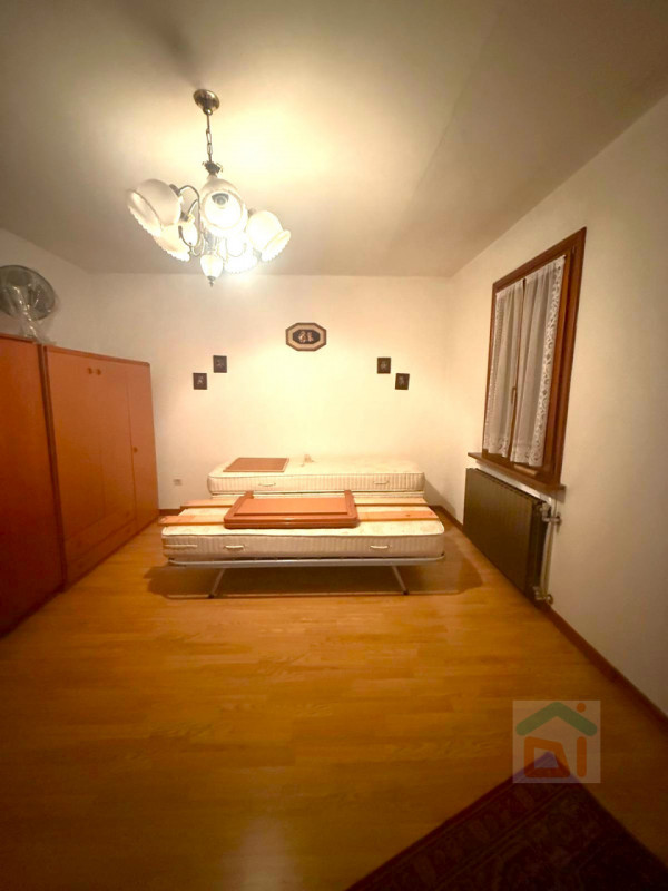 Immagine 11 di Casa indipendente in vendita  in via Latisana 61 a Castions Di Strada