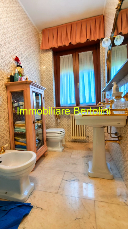 Immagine 13 di Appartamento in vendita  in OSPEDALETTI SUL MARE a Ospedaletti