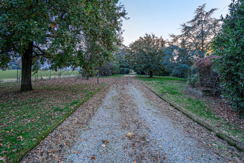Immagine 69 di Rustico / casale in vendita  in VIA MEDESANO 2 a Castel Guelfo Di Bologna