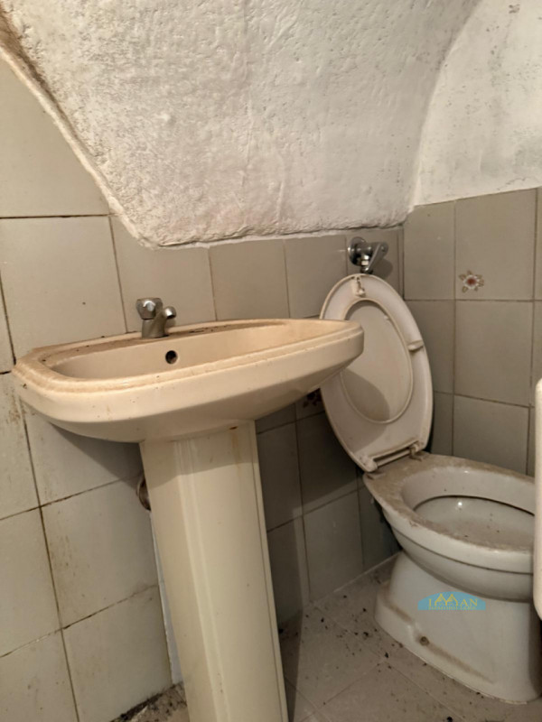 Immagine 9 di Casa indipendente in vendita  in Via Giacomo Veneziani a Ceglie Messapico