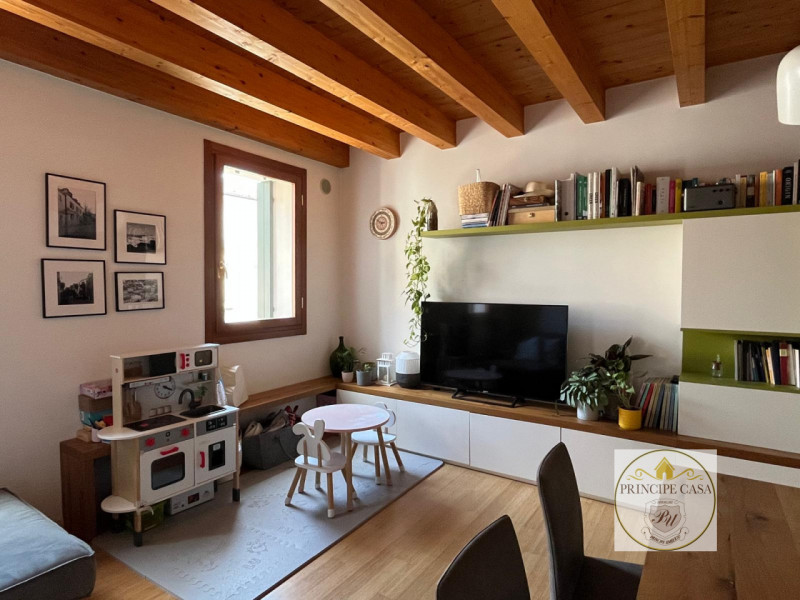 Immagine 3 di Appartamento in vendita  in Via Settabile a Este