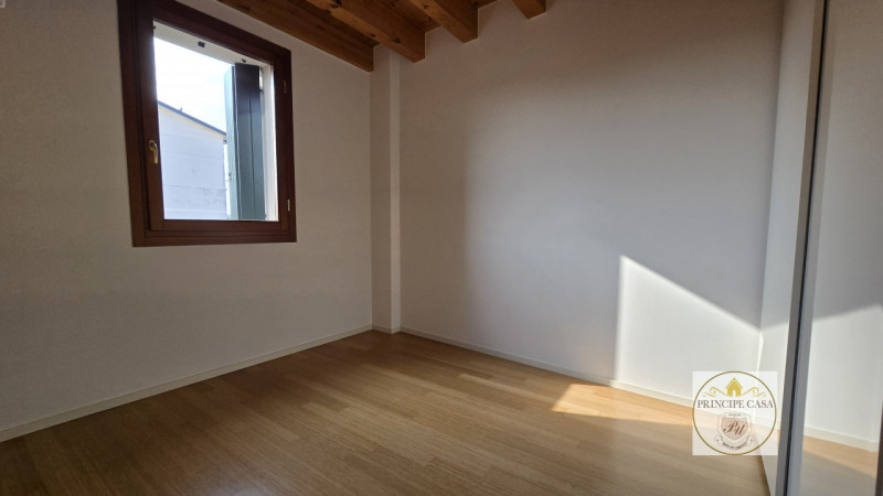 Immagine 18 di Appartamento in vendita  in Via Settabile a Este