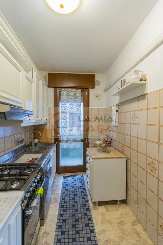 Immagine 3 di Appartamento in vendita  in Via Guizza a Padova