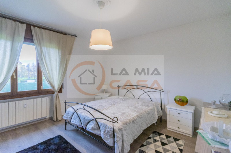 Immagine 8 di Appartamento in vendita  in Via Guizza a Padova