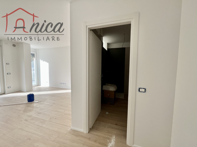 Immagine 11 di Appartamento in vendita  in Via della Canova a Trento