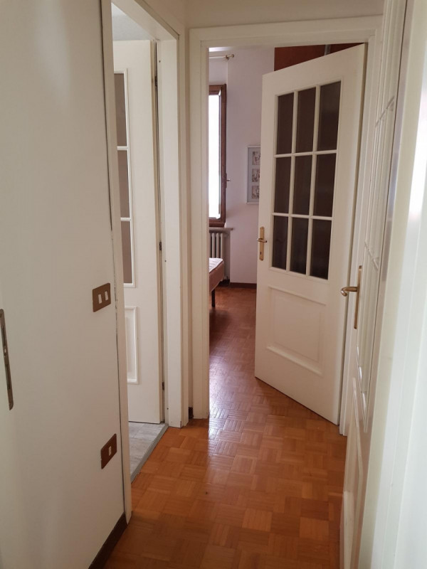 Immagine 6 di Appartamento in affitto  in Strada XXII Luglio, 45 a Parma