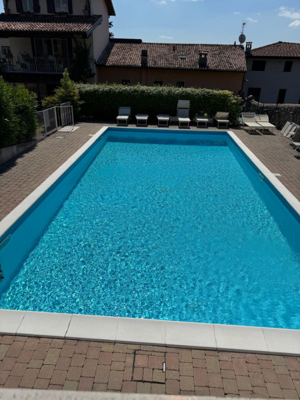 Immagine 2 di Appartamento in vendita  in Via Novaglio 6 a Polpenazze Del Garda