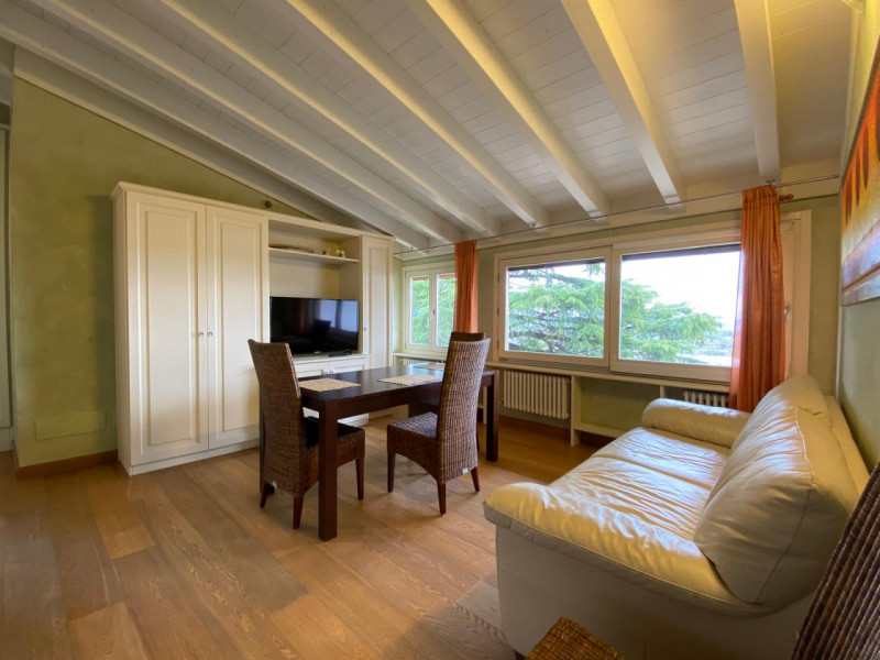 Immagine 9 di Appartamento in vendita  in Via Novaglio 6 a Polpenazze Del Garda