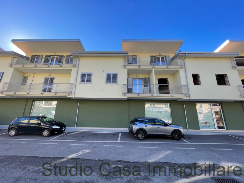 Immagine 1 di Appartamento in vendita  in Via Provinciale a Marsicovetere