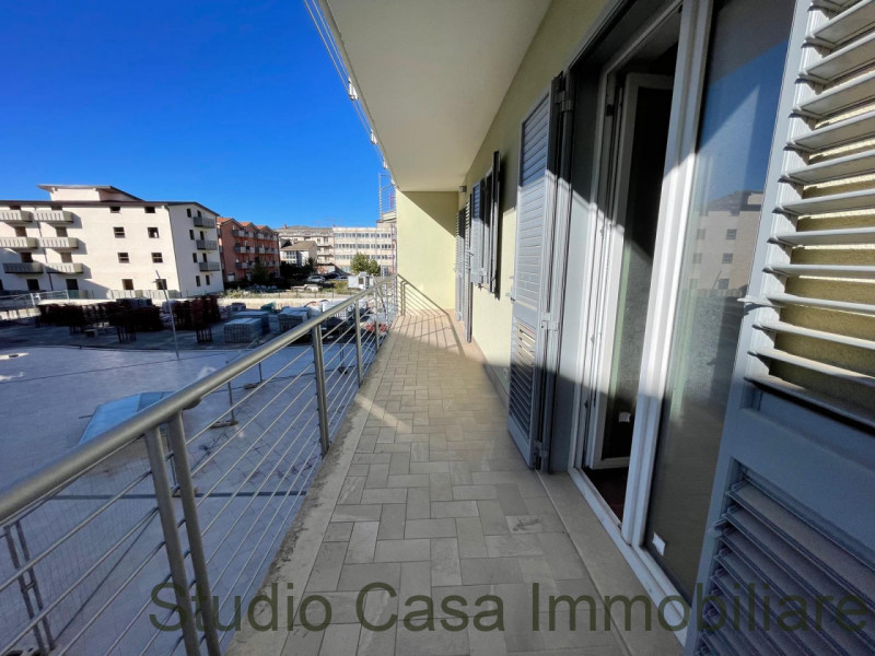 Immagine 3 di Appartamento in vendita  in Via Provinciale a Marsicovetere