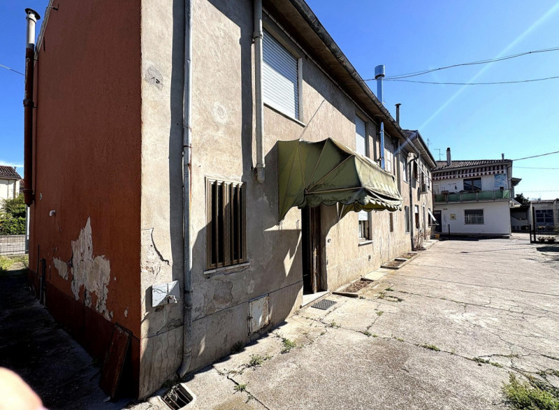 Foto annuncio 3