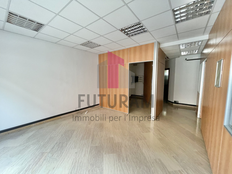 Foto annuncio 24