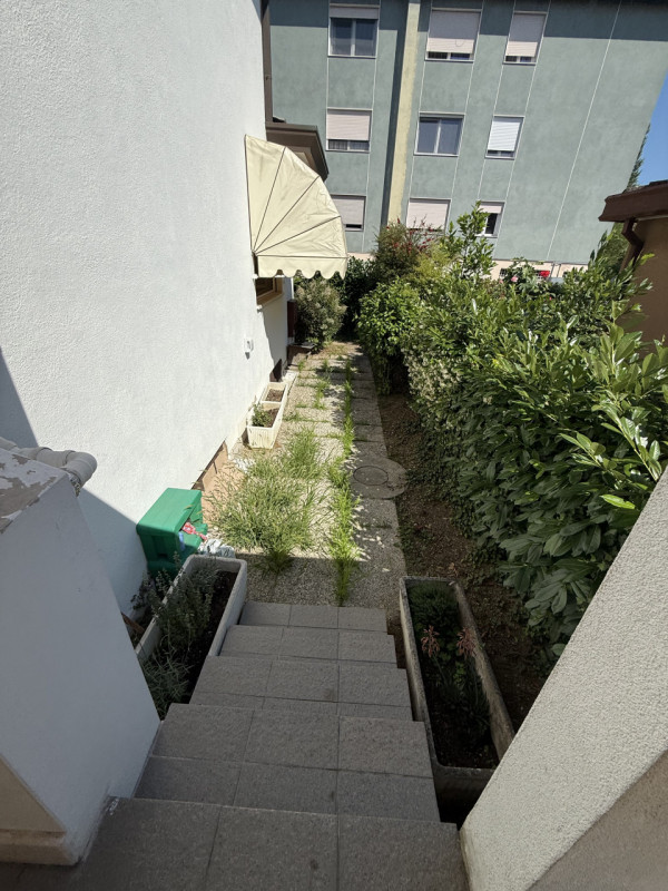 Foto annuncio 24