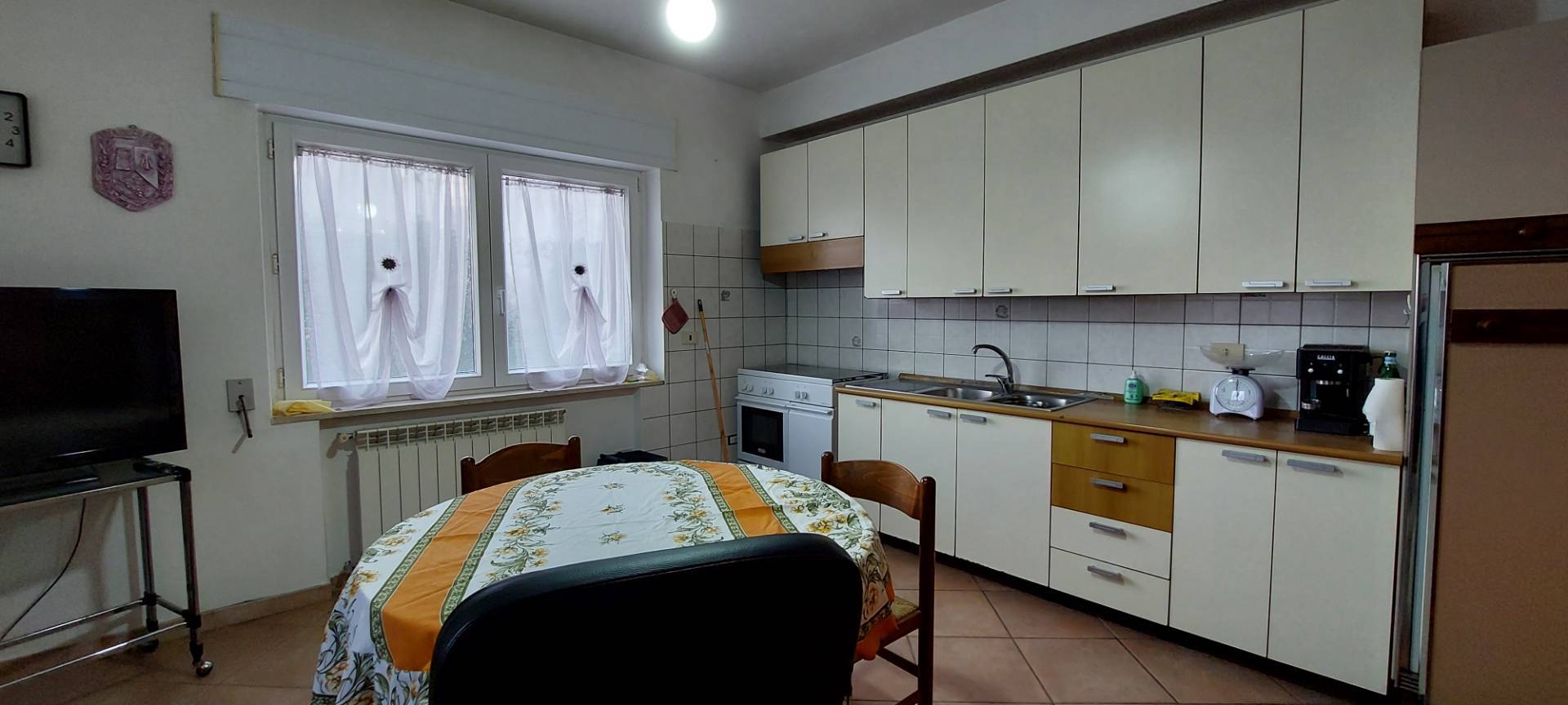 Immagine 8 di Appartamento in vendita  in contrada turco a Ariano Irpino