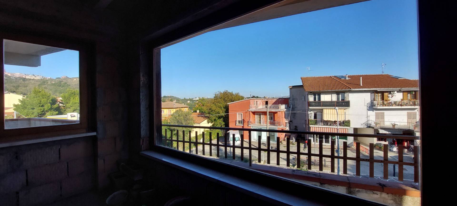 Immagine 6 di Appartamento in vendita  in località cardito a Ariano Irpino