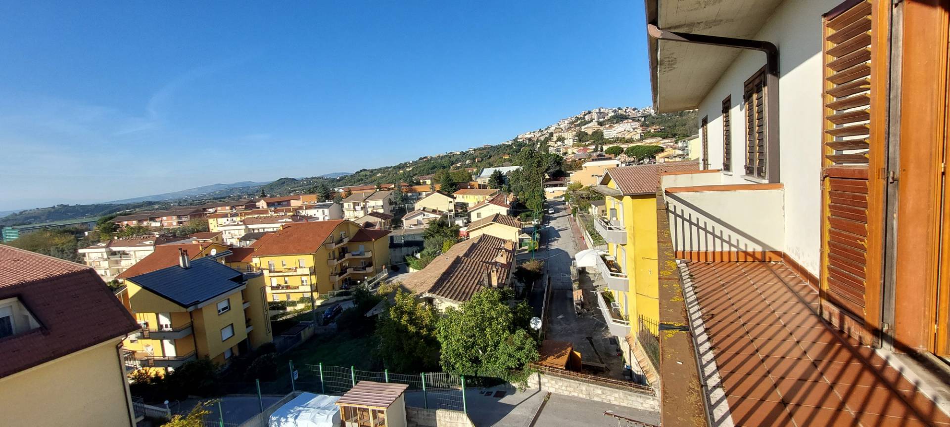 Immagine 11 di Appartamento in vendita  in località cardito a Ariano Irpino