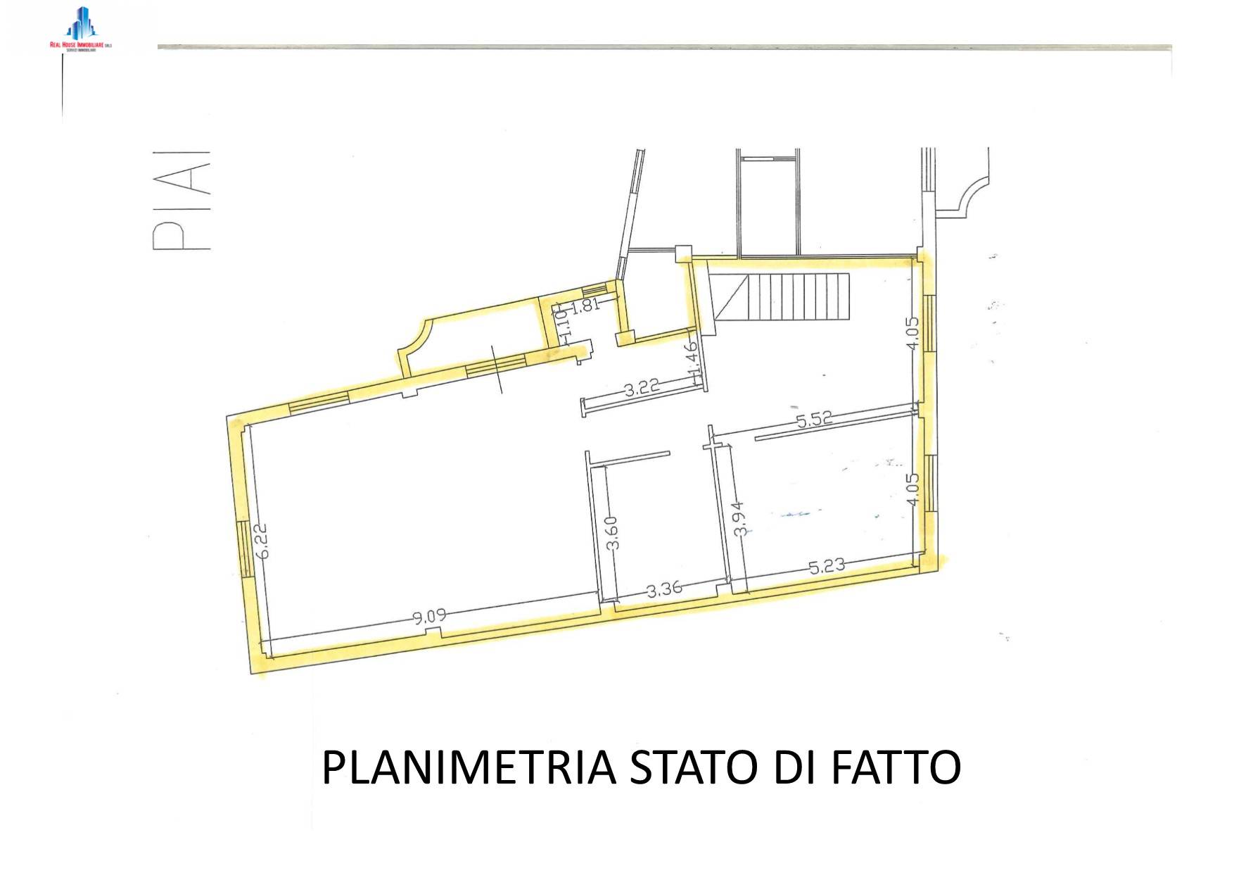 Immagine 18 di Locale commerciale in affitto  in corso europa a Ariano Irpino