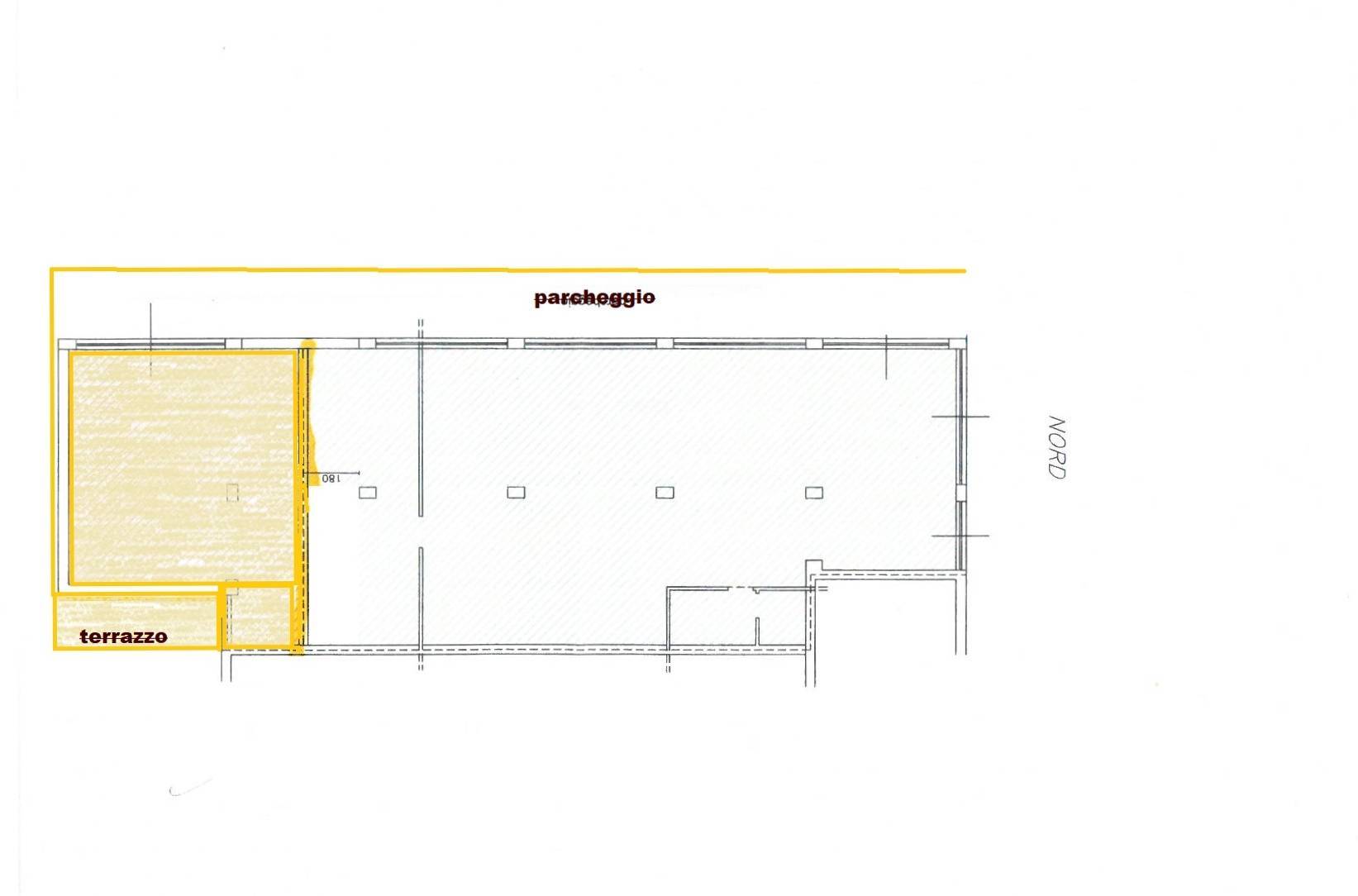 Immagine 9 di Ufficio in vendita  in via val cuvia a San Benedetto Del Tronto