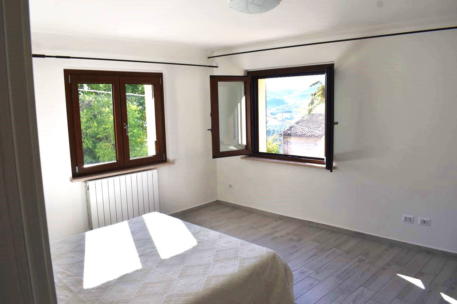 Immagine 10 di Casa indipendente in vendita  in vetice a Montefortino