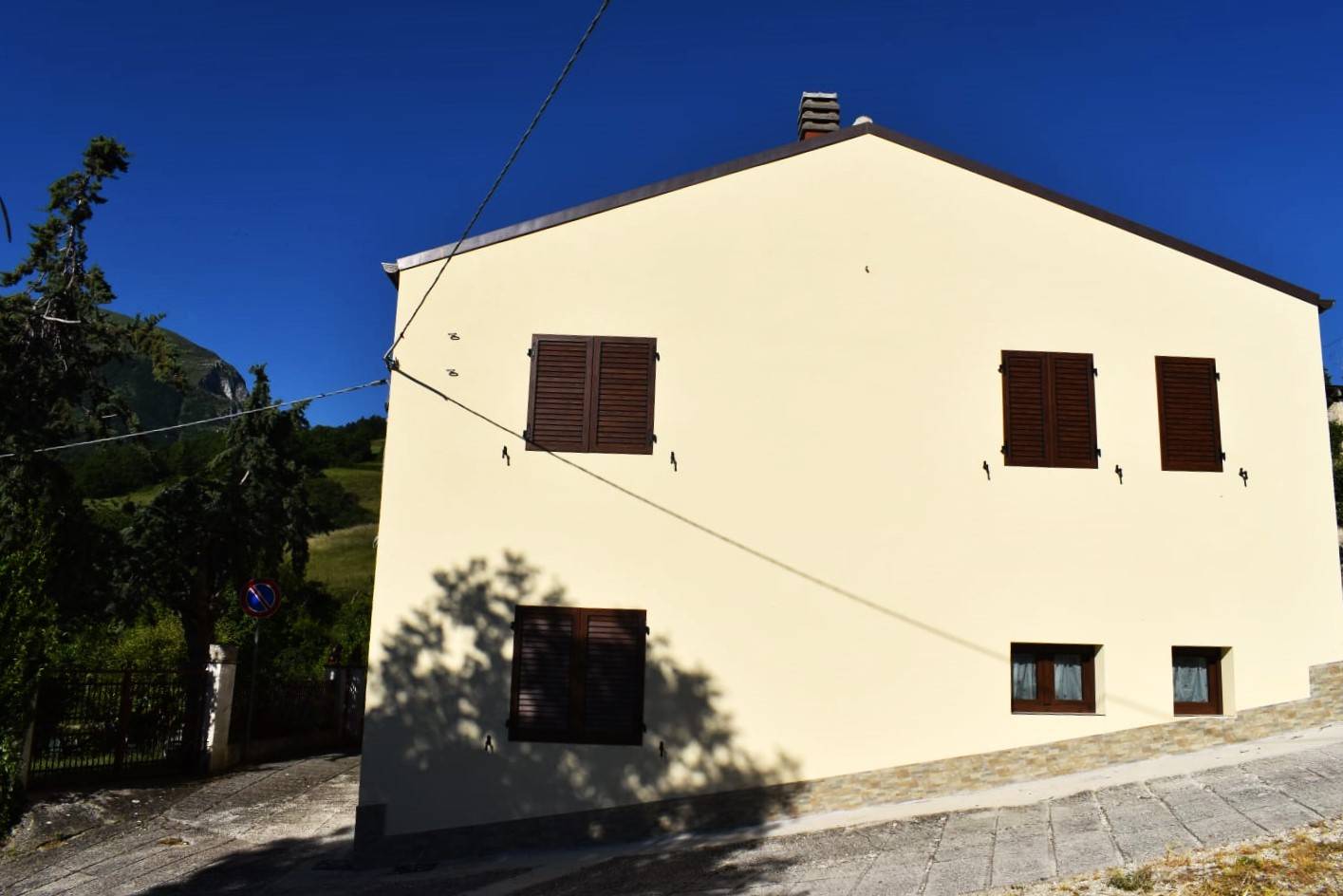 Immagine 14 di Casa indipendente in vendita  in vetice a Montefortino