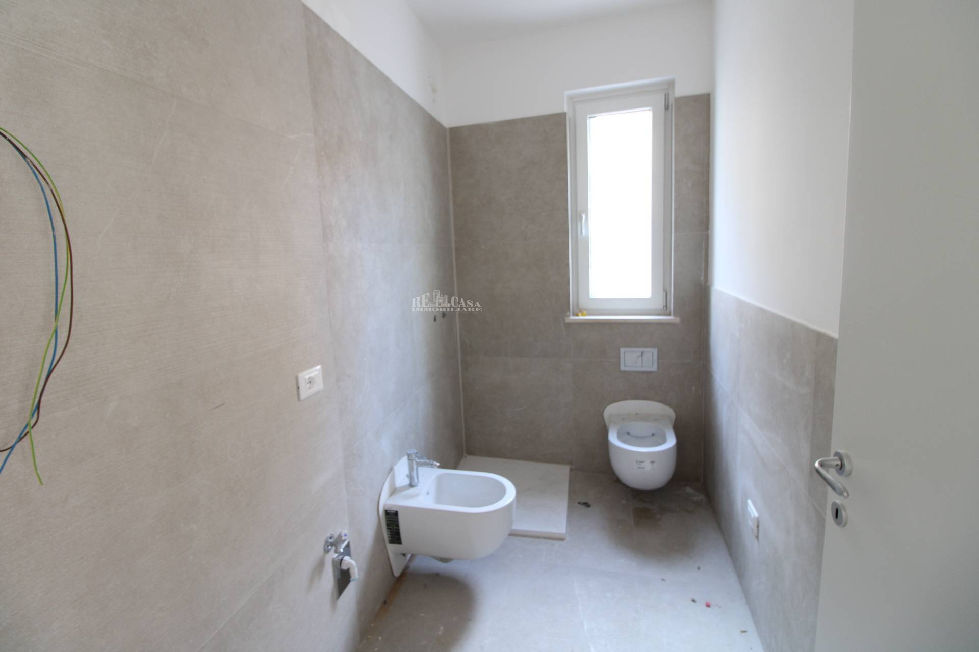 Immagine 12 di Appartamento in vendita  in Via cairoli 95 a Grottammare