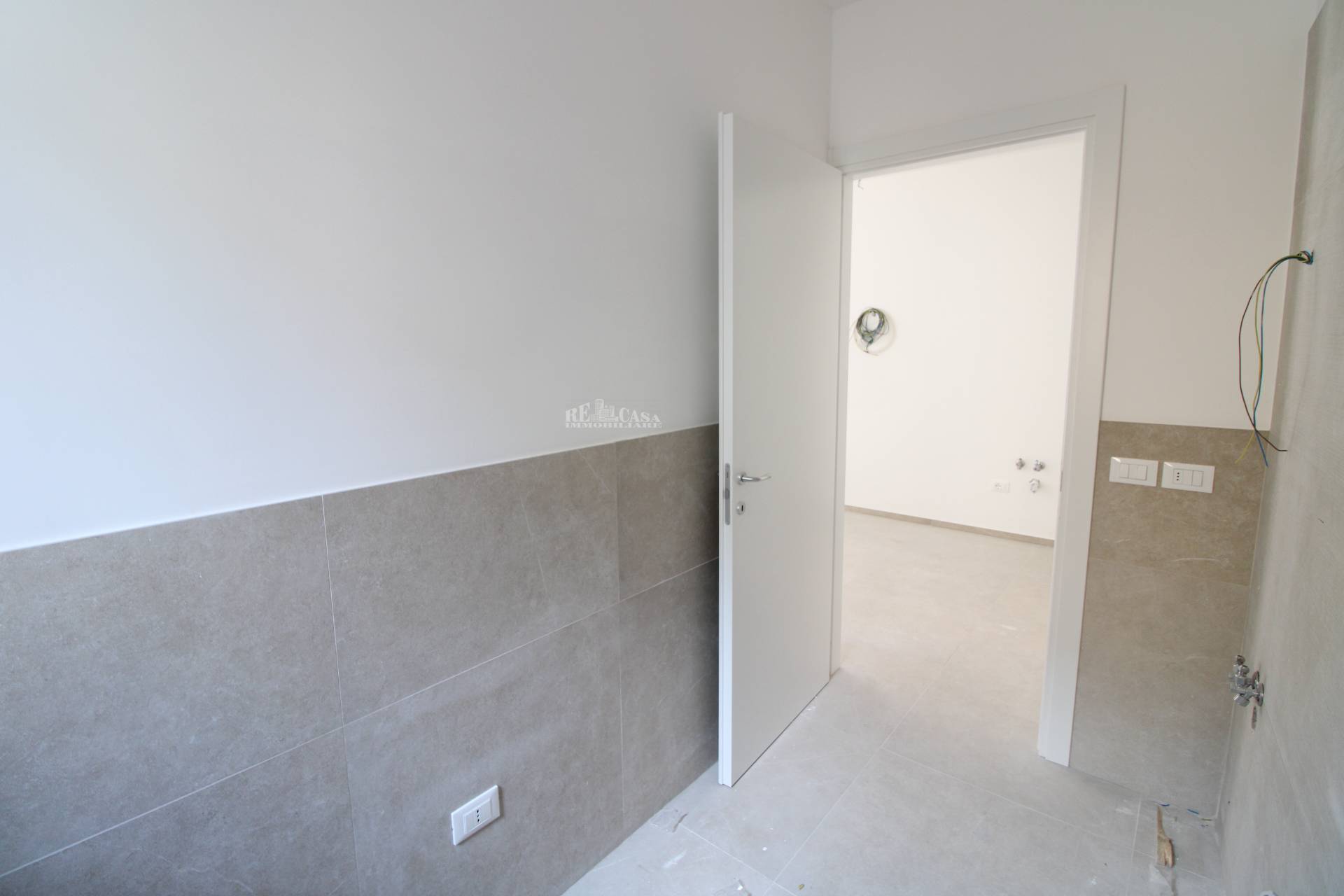 Immagine 16 di Appartamento in vendita  in Via cairoli 95 a Grottammare