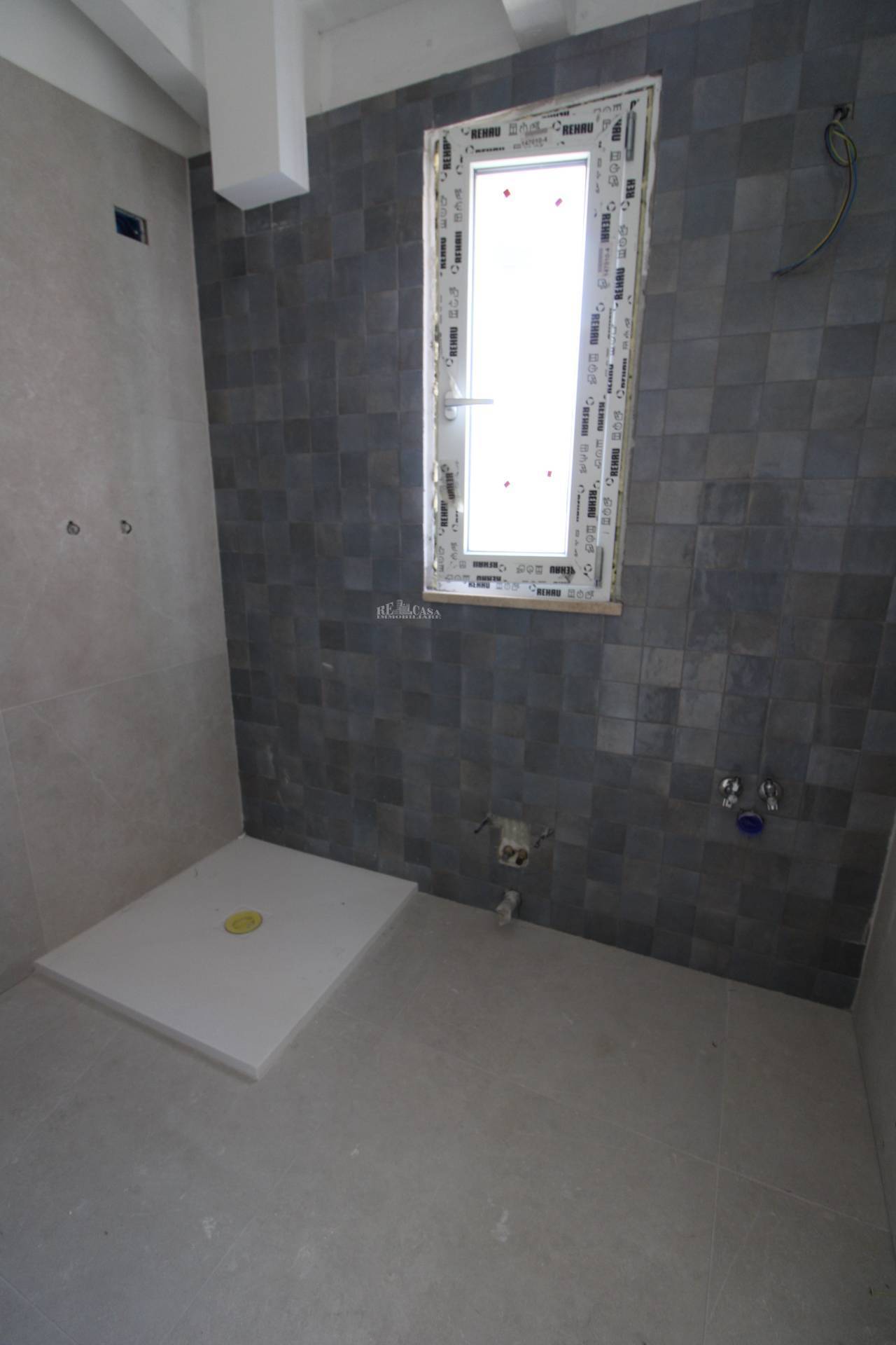 Immagine 49 di Appartamento in vendita  in Via cairoli 95 a Grottammare