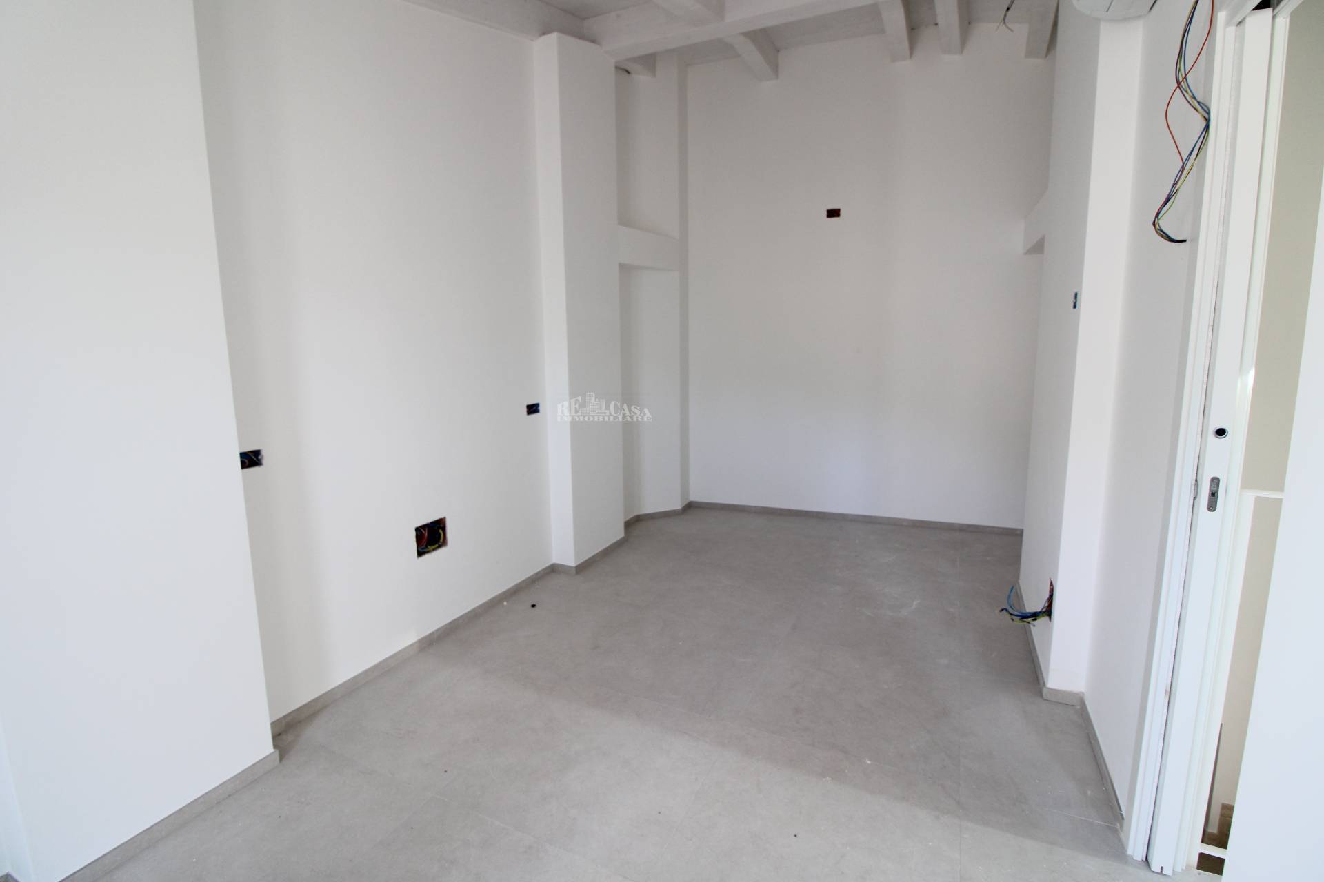 Immagine 51 di Appartamento in vendita  in Via cairoli 95 a Grottammare