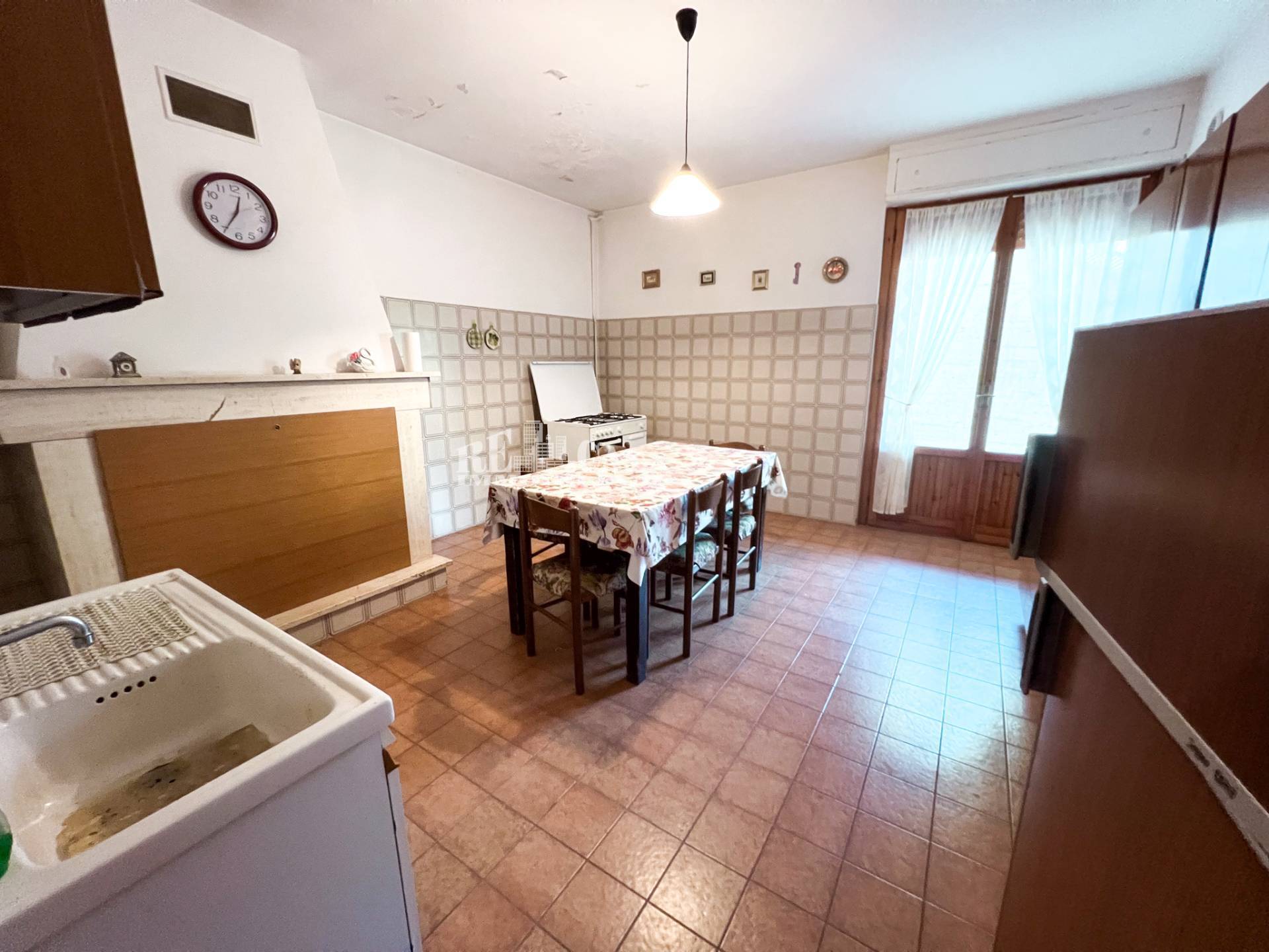 Immagine 31 di Appartamento in vendita  in VIa Mazzini 23 a Acquaviva Picena