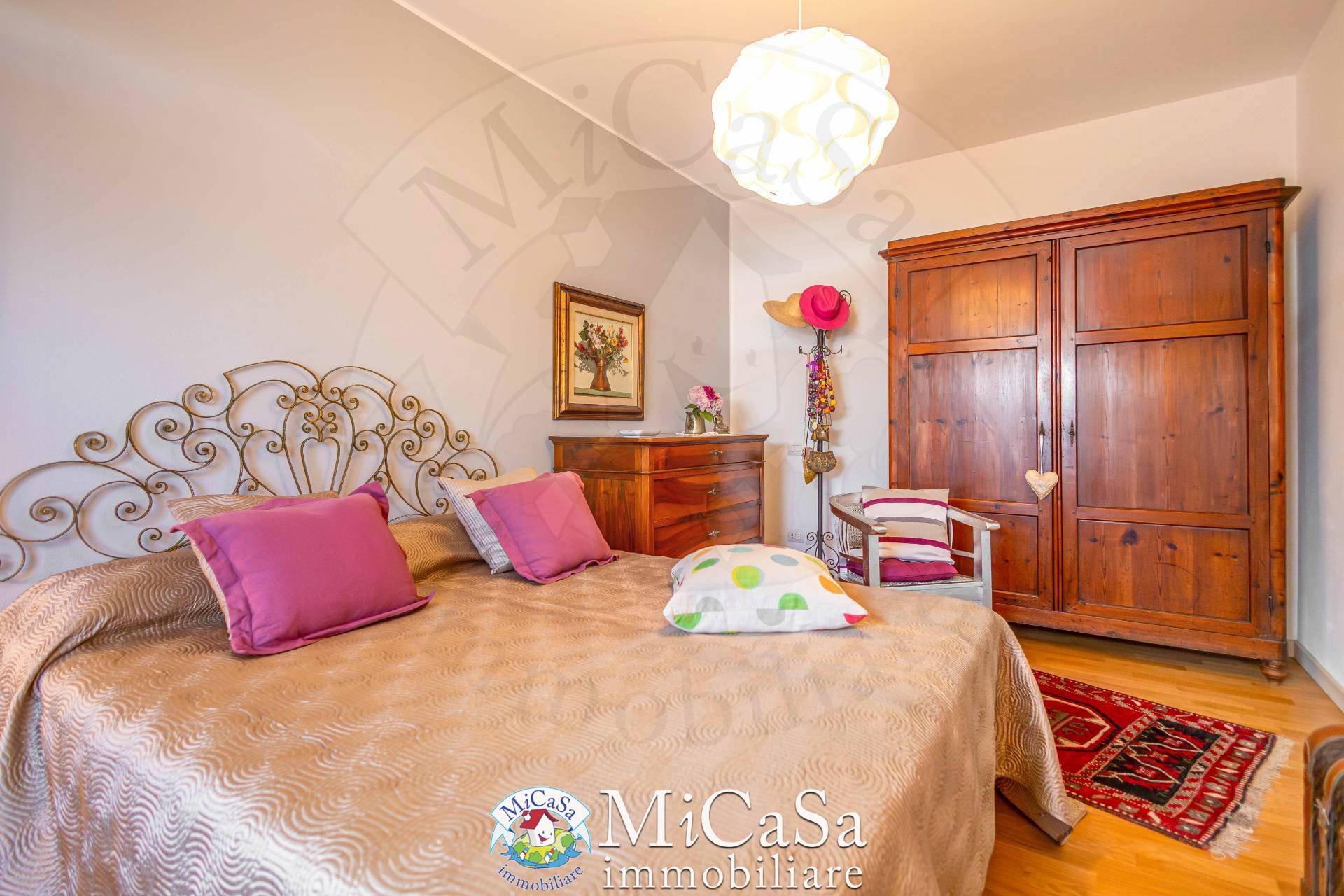 Immagine 12 di Appartamento in vendita  in Via Delle Mimose 1 a Pisa