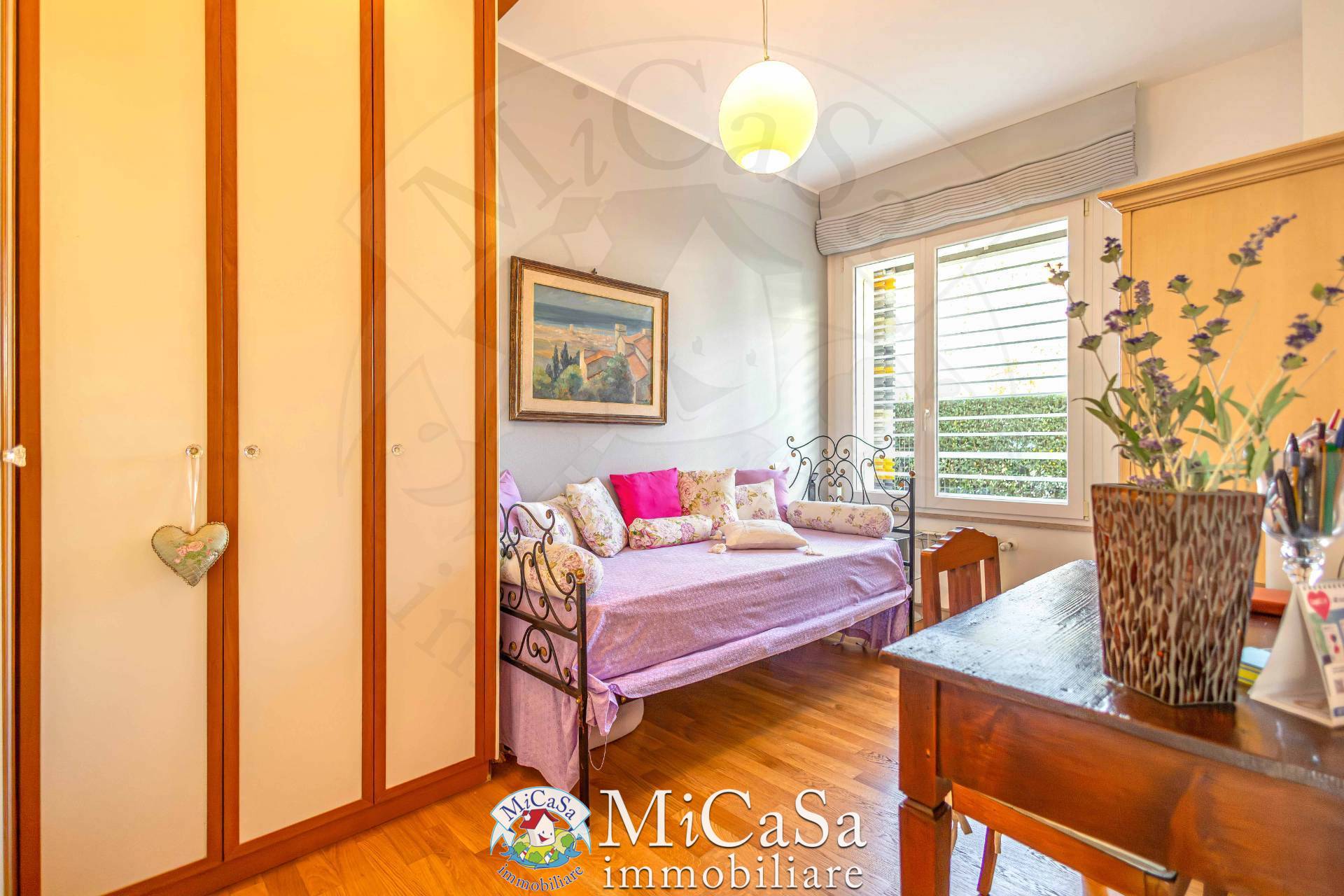 Immagine 14 di Appartamento in vendita  in Via Delle Mimose 1 a Pisa