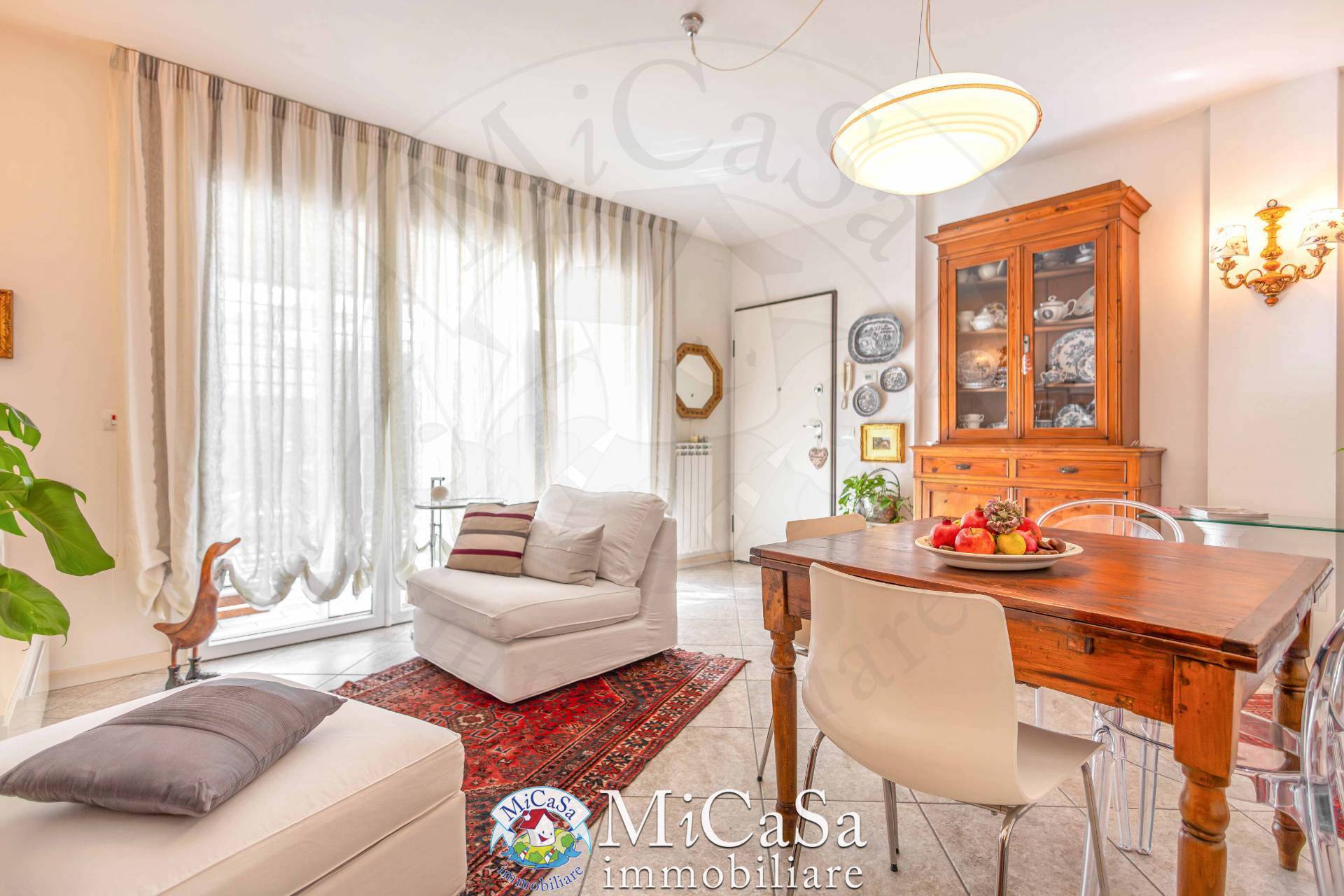 Immagine 1 di Appartamento in vendita  in Via Delle Mimose 1 a Pisa