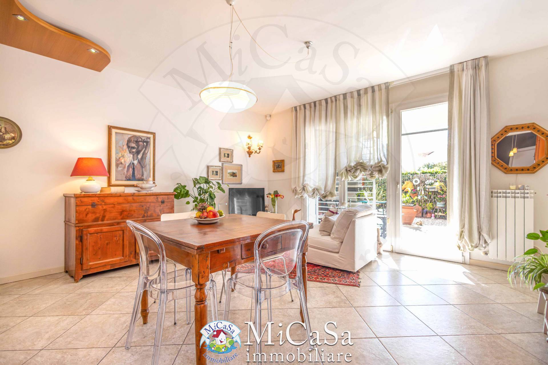 Immagine 9 di Appartamento in vendita  in Via Delle Mimose 1 a Pisa