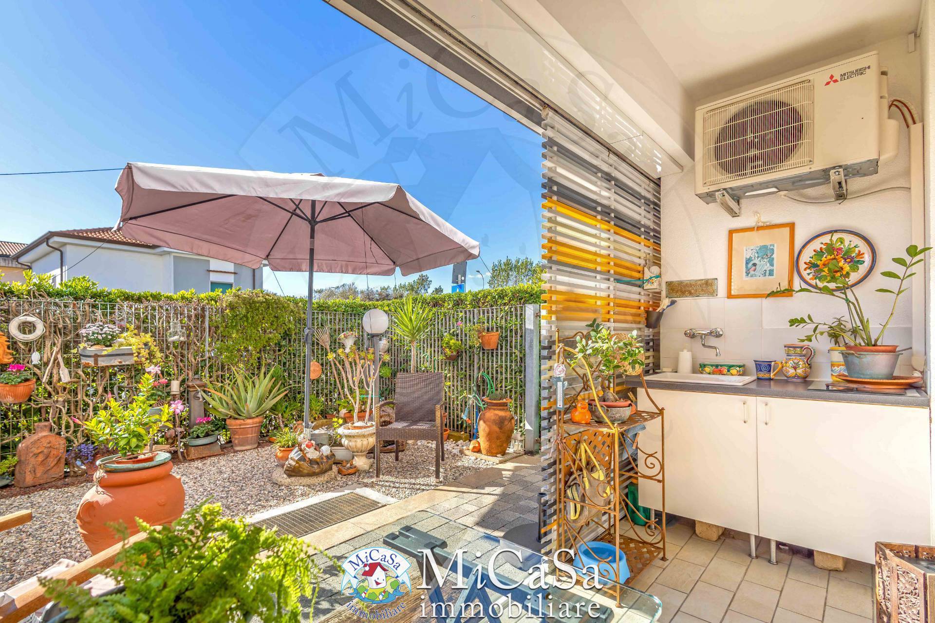 Immagine 23 di Appartamento in vendita  in Via Delle Mimose 1 a Pisa