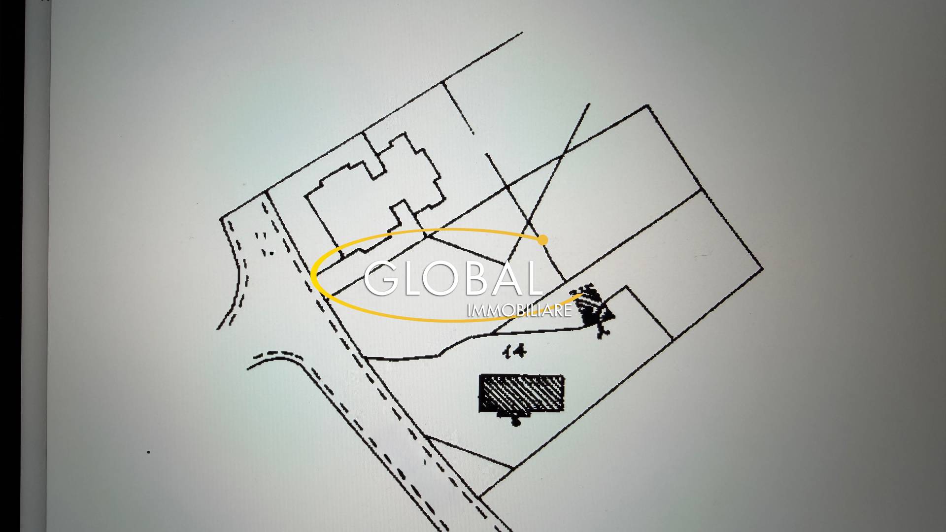 Immagine 62 di Villa in vendita  a Ancona