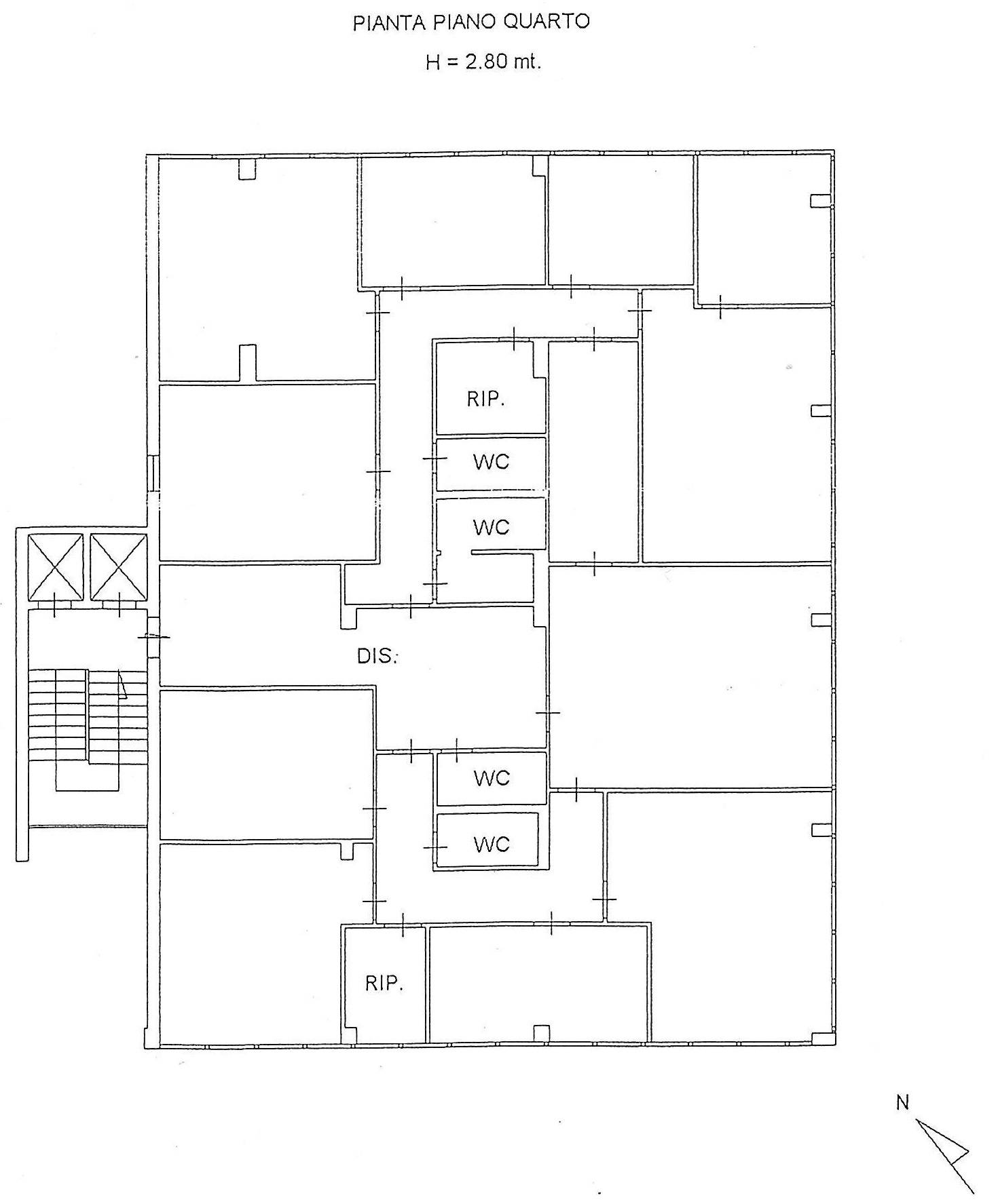 Immagine 11 di Ufficio in vendita  in Corso Alcide De Gasperi 292 a Bari