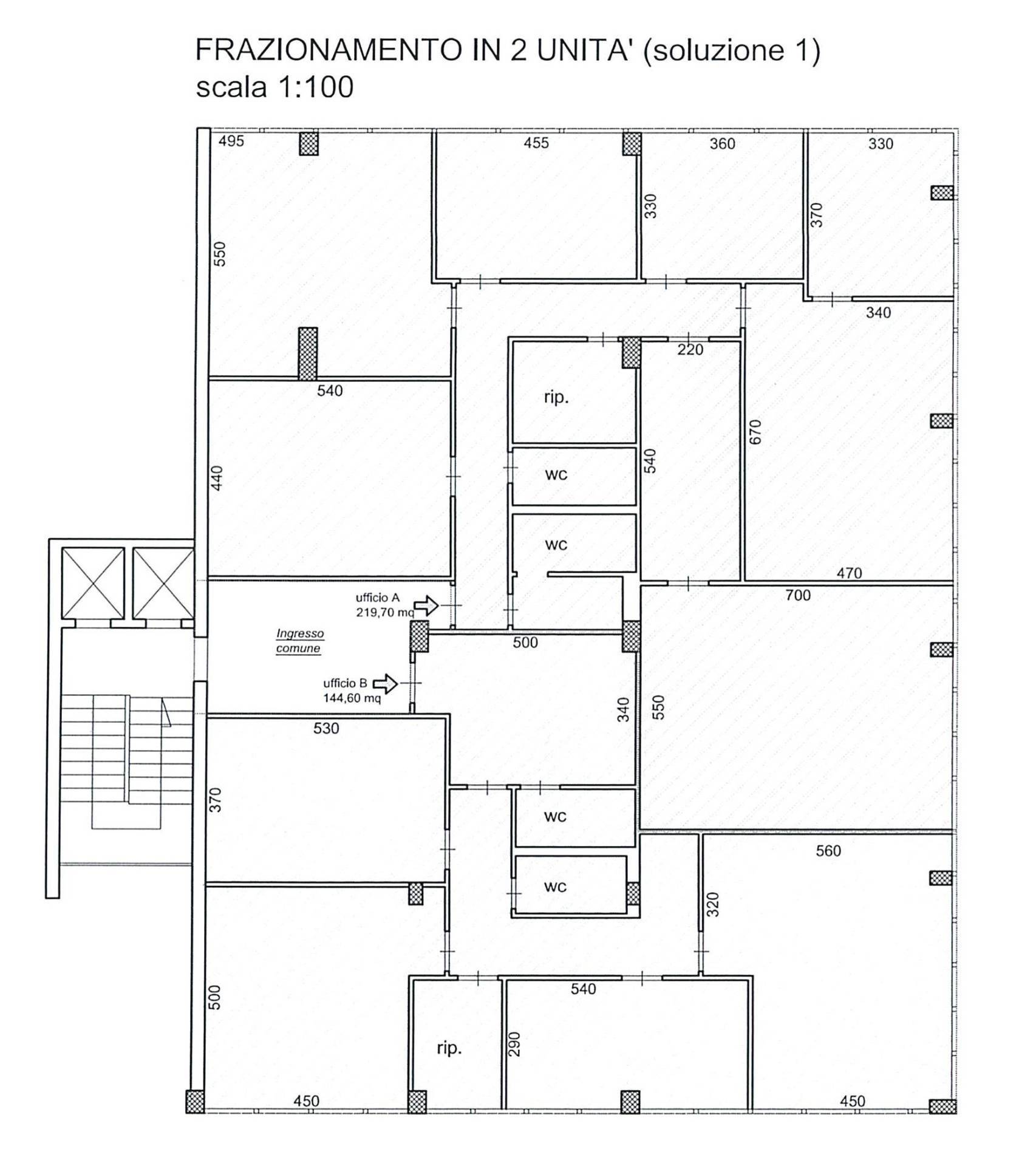 Immagine 12 di Ufficio in vendita  in Corso Alcide De Gasperi 292 a Bari