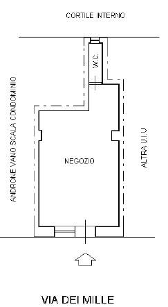 Immagine 9 di Locale commerciale in vendita  in VIA DEI MILLE 101 a Bari