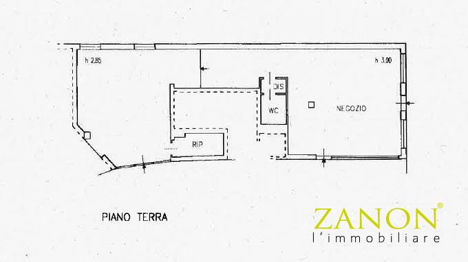 Immagine 11 di Locale commerciale in affitto  in Via Codelli a Gorizia